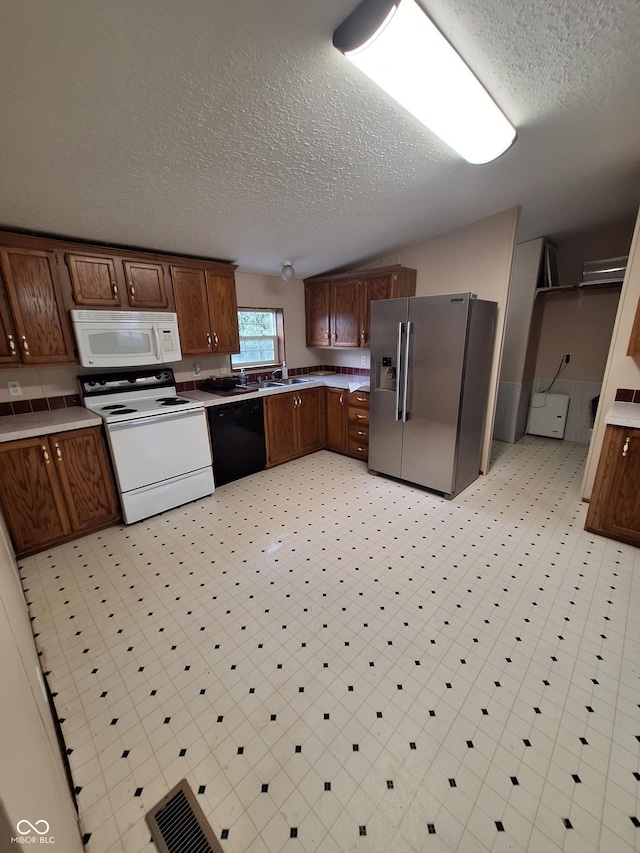 360 Gentleman Pl, Cloverdale, IN 46120 - photo 8