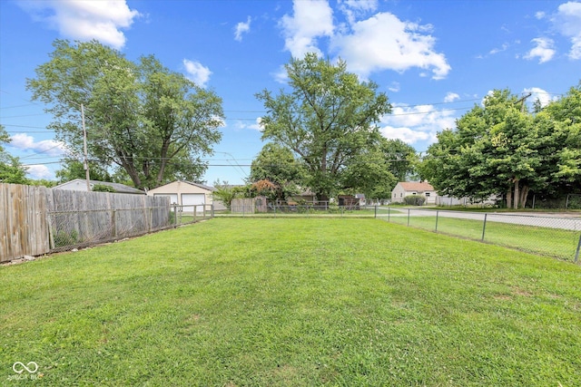 733 S Emerson Ave, Indianapolis, IN 46203 - photo 19