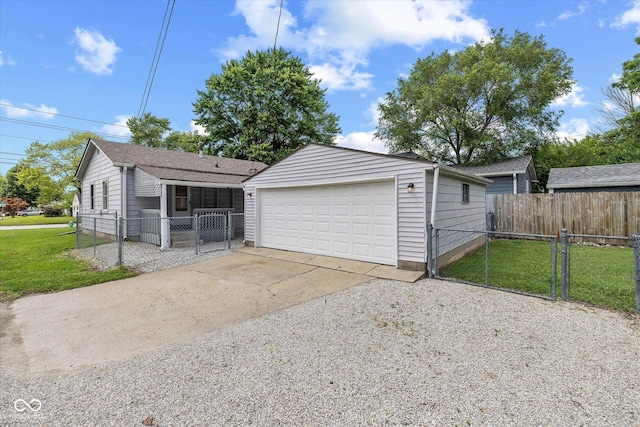 733 S Emerson Ave, Indianapolis, IN 46203 - photo 18