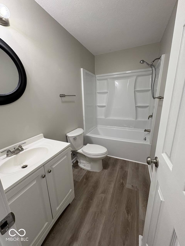 144 Meadow Glen Dr, Avon, IN 46123 - photo 15