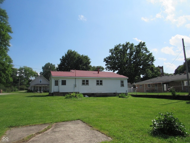 204 E Walnut St, Waynetown, IN 47990 - photo 5