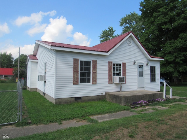 204 E Walnut St, Waynetown, IN 47990 - photo 3