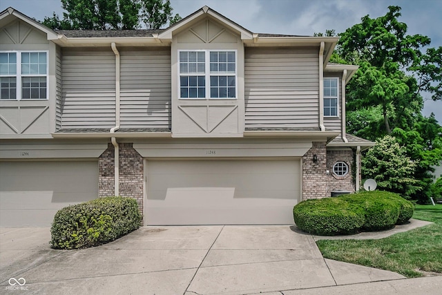 11248 Fonthill Dr, Indianapolis, IN 46236 - photo 1