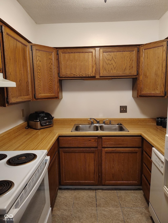 10216 Penrith Dr, Indianapolis, IN 46229 - photo 5