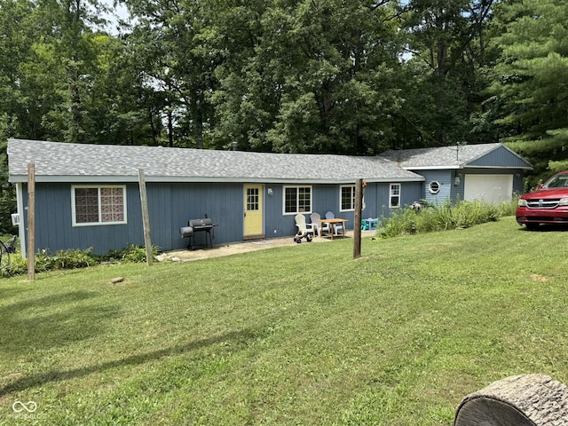 915 W Lakeview Dr, Nineveh, IN 46164 - photo 1