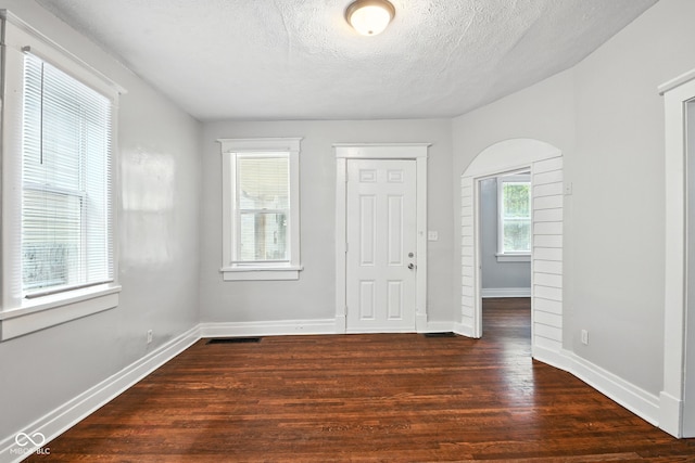 622 Cottage Ave, Indianapolis, IN 46203 - photo 3
