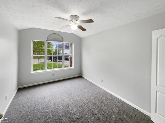 930 Eagle Brook Dr, Shelbyville, IN 46176 - photo 16