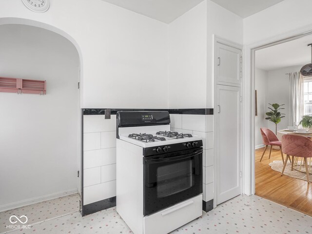 1306 N Leland Ave, Indianapolis, IN 46219 - photo 29
