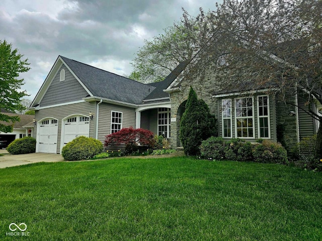 3901 Terrace Woods Dr, Columbus, IN 47201 - photo 2