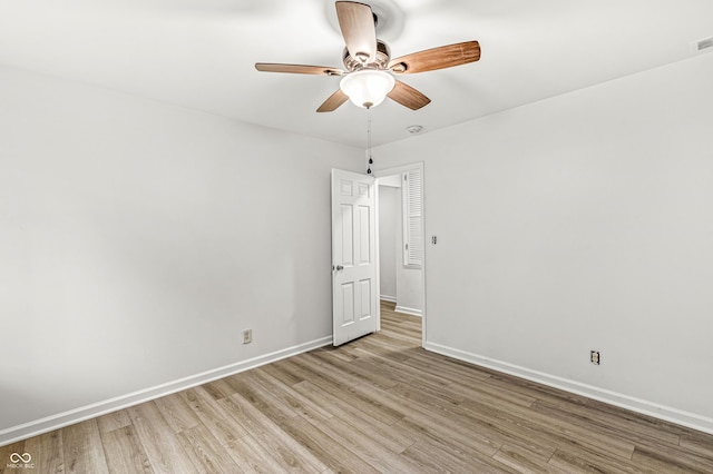 7035 Creekside Ln, Indianapolis, IN 46220 - photo 29