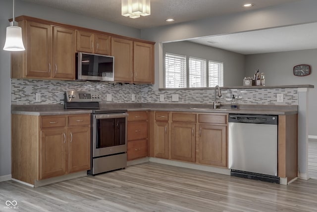 2940 Seasons Dr, Greenwood, IN 46143 - photo 11
