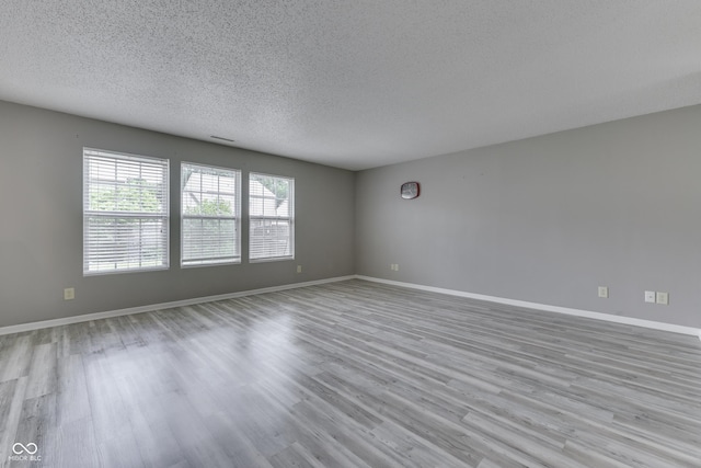 2940 Seasons Dr, Greenwood, IN 46143 - photo 8