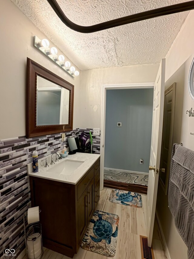 9130 E 18th St, Indianapolis, IN 46229 - photo 20