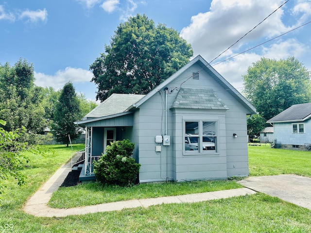 8110 S Edwards Ave, Daleville, IN 47334 - photo 1