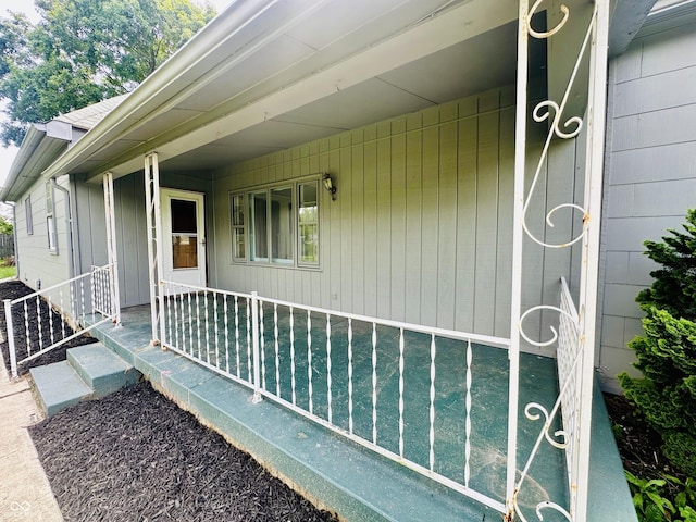 8110 S Edwards Ave, Daleville, IN 47334 - photo 3