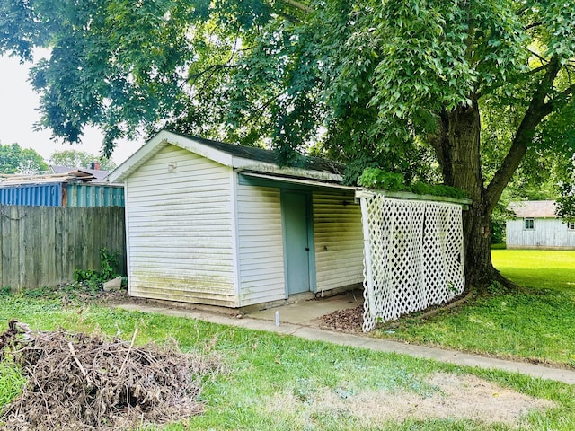 8110 S Edwards Ave, Daleville, IN 47334 - photo 20