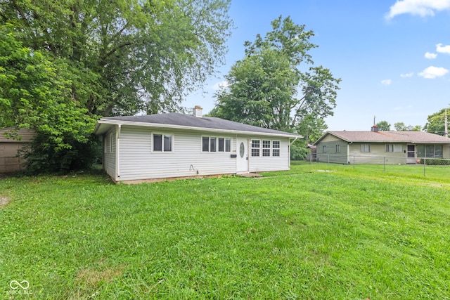 3148 Keswick Rd, Indianapolis, IN 46222 - photo 2
