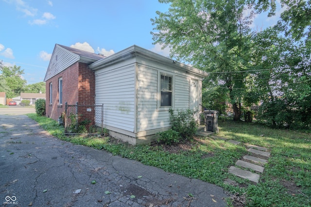 3440 N Emerson Ave, Indianapolis, IN 46218 - photo 17
