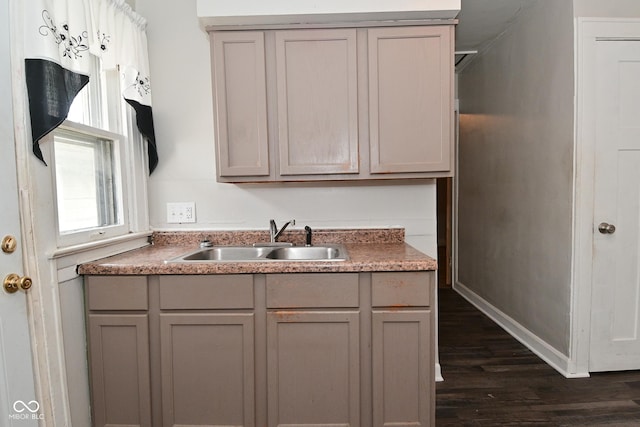 913 N Drexel Ave, Indianapolis, IN 46201 - photo 14