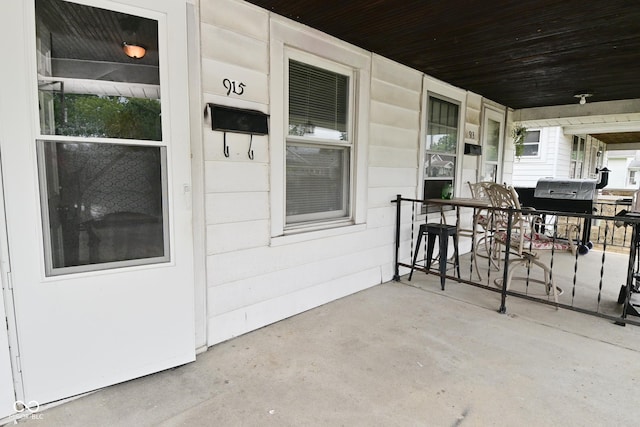 913 N Drexel Ave, Indianapolis, IN 46201 - photo 2