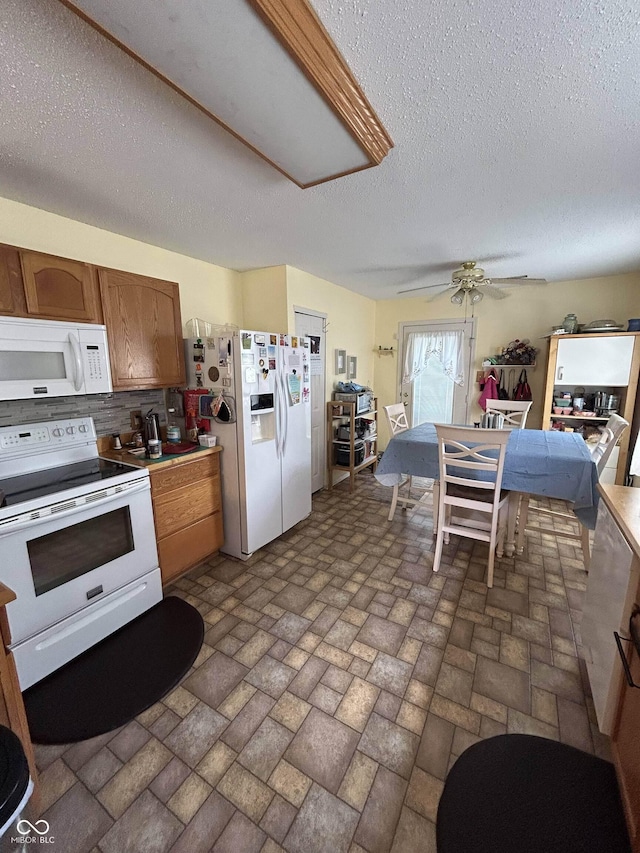 7850 Cork Bend Ln, Indianapolis, IN 46239 - photo 2