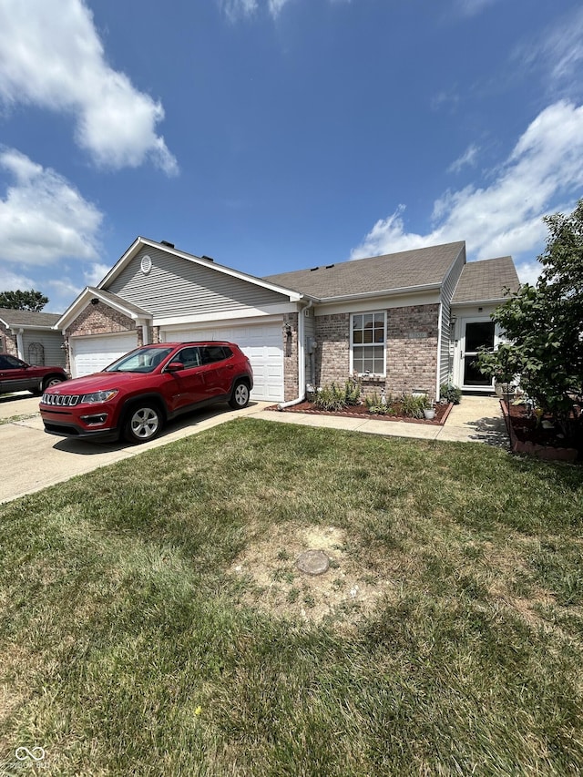 7850 Cork Bend Ln, Indianapolis, IN 46239 - photo 1