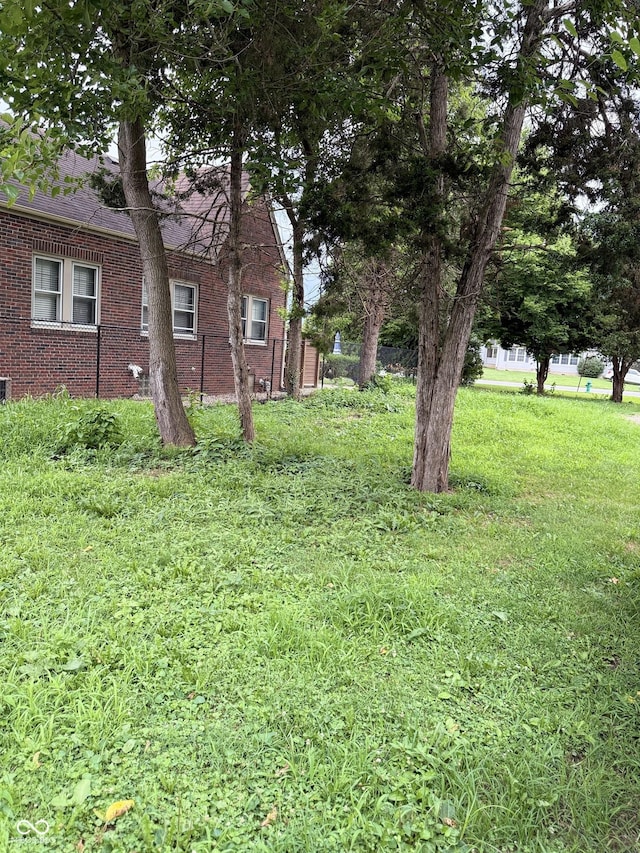 1637 Kessler Boulevard N Dr, Indianapolis, IN 46220 - photo 4