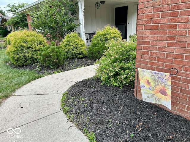 5651 E 72nd St, Indianapolis, IN 46250 - photo 4