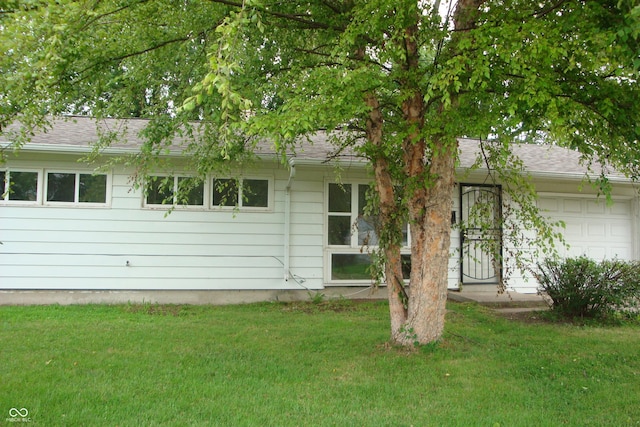4620 Maren Dr, Indianapolis, IN 46222 - photo 2