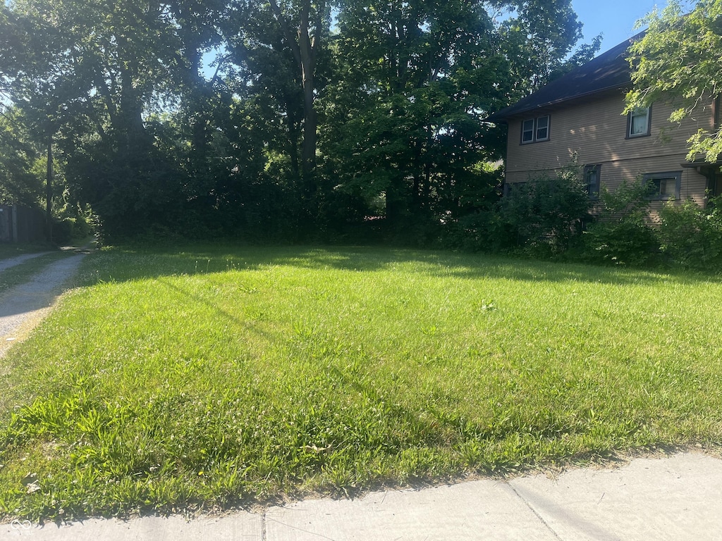 1445 Fairfield Ave, Indianapolis, IN 46205 - photo 1