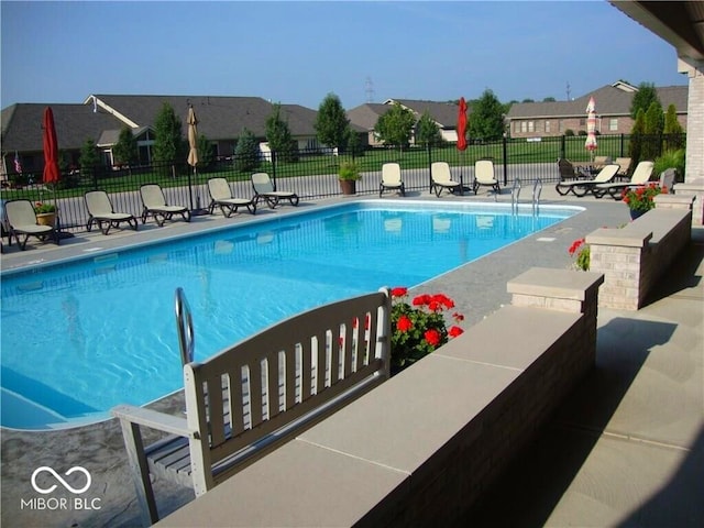 4040 Naples Dr, Columbus, IN 47203 - photo 42