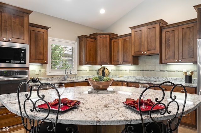4040 Naples Dr, Columbus, IN 47203 - photo 17