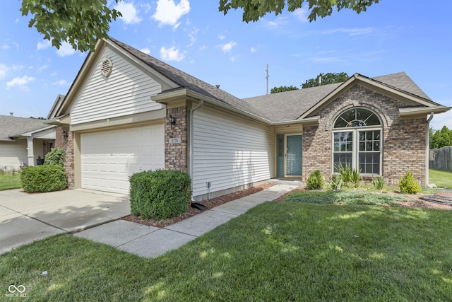 9776 Overcrest Dr, Fishers, IN 46037 - photo 2