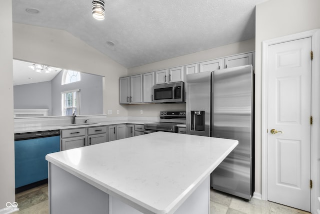 9776 Overcrest Dr, Fishers, IN 46037 - photo 10