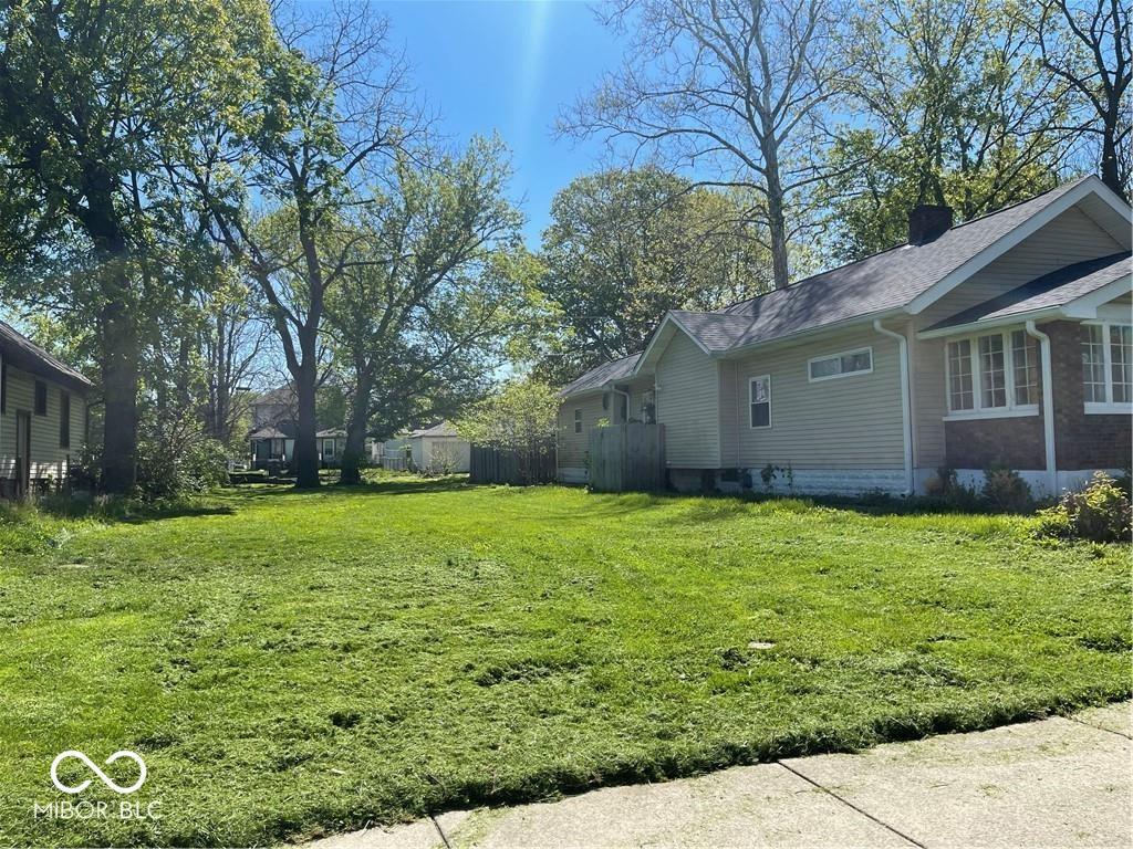 1319 N Tuxedo St, Indianapolis, IN 46201 - photo 2