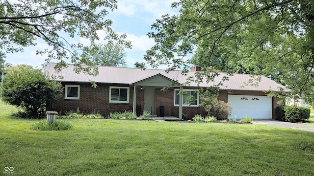 1433 10th St, Danville, IN 46122 - photo 1