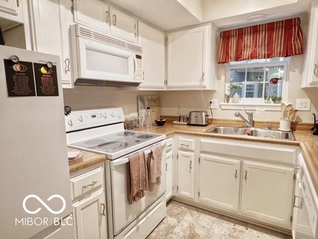 4774 Stansbury Ln, Indianapolis, IN 46254 - photo 9