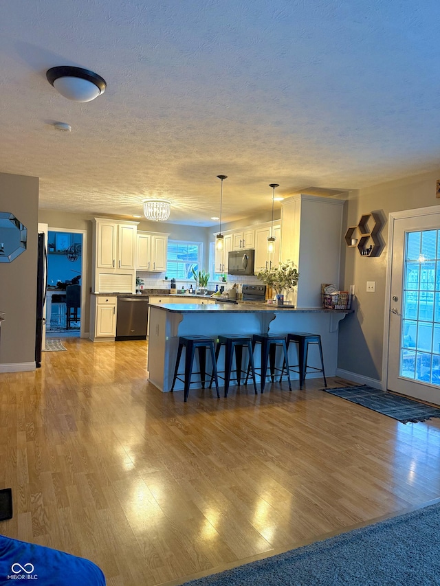 2935 Cross Creek Dr, Columbus, IN 47201 - photo 10