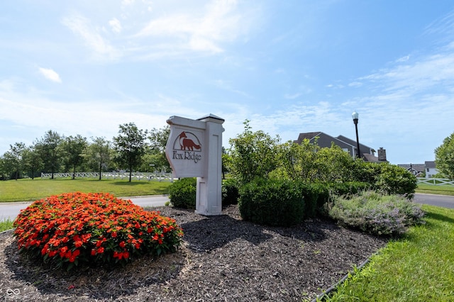 3101 Red Fox Cir, Columbus, IN 47201 - photo 5