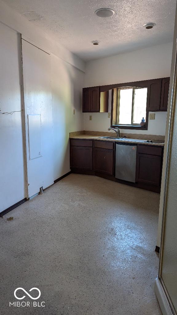 8900 Lesley Ln, Brownsburg, IN 46112 - photo 24