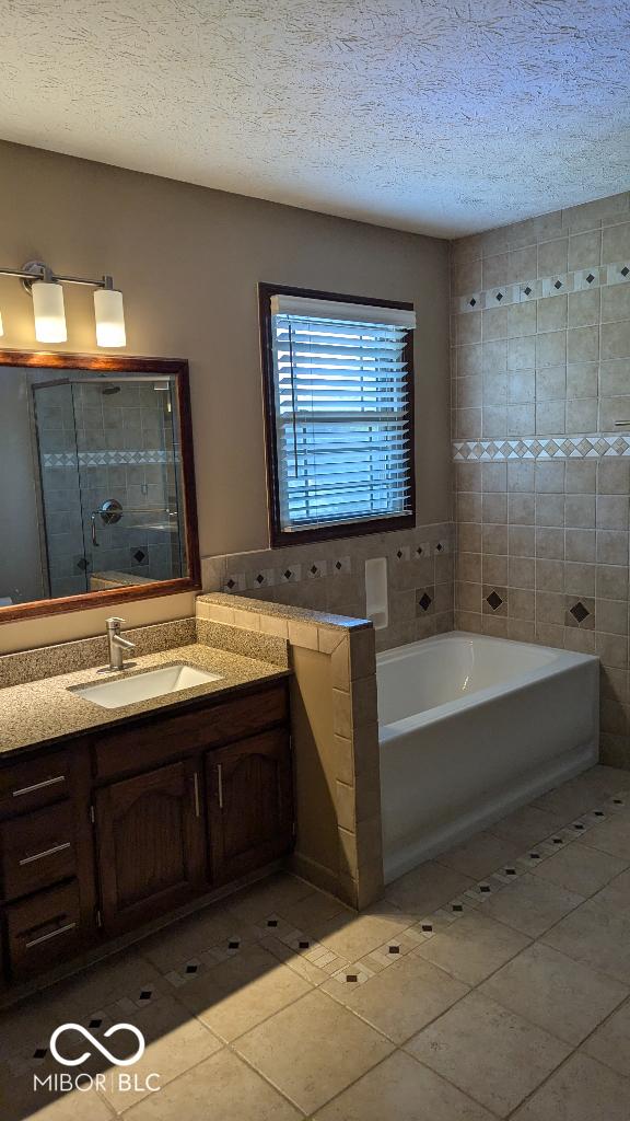 8900 Lesley Ln, Brownsburg, IN 46112 - photo 19