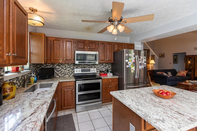 517 Amberleaf Trl, Westfield, IN 46074 - photo 6