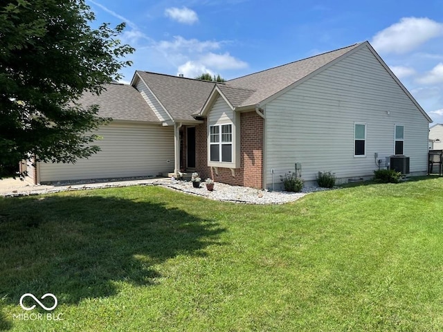 6408 Kelsey Dr, Indianapolis, IN 46268 - photo 2