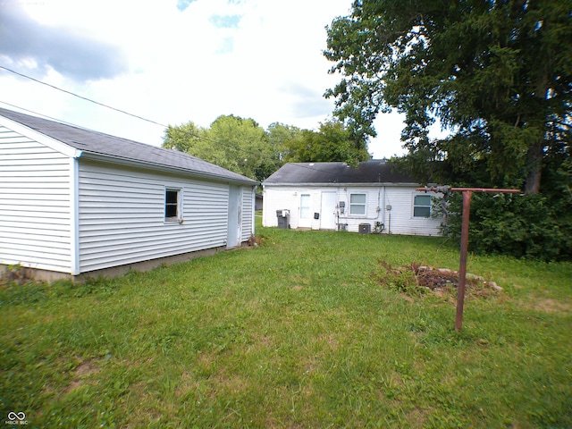 3024 Falcon Dr, Indianapolis, IN 46222 - photo 8