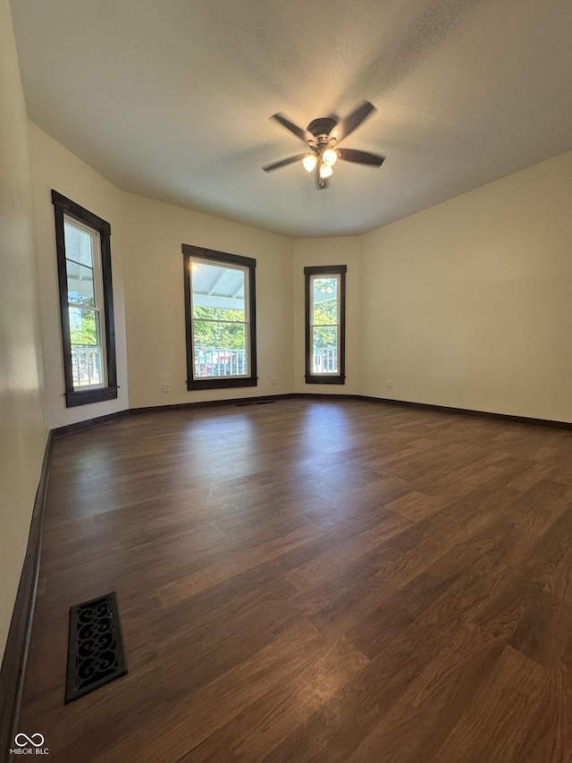 1302 5th St, Covington, IN 47932 - photo 7