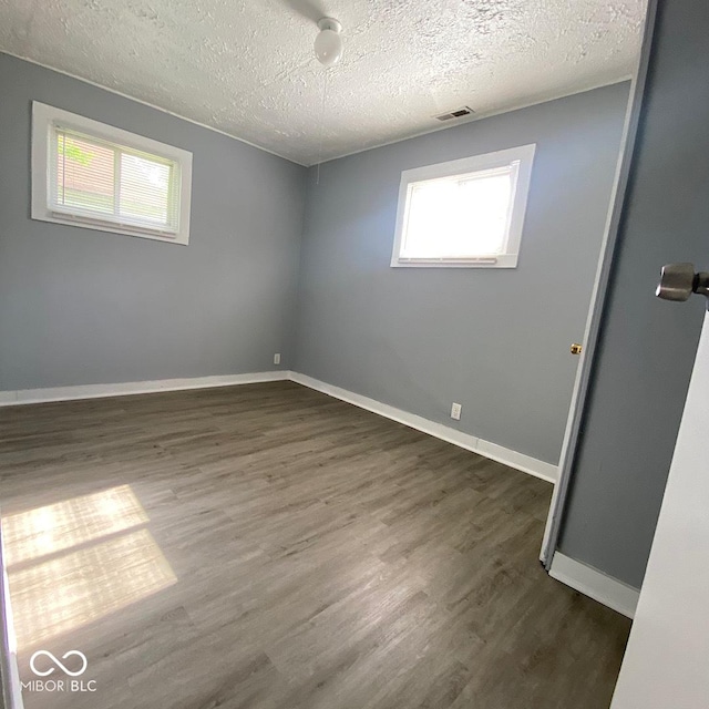 2933 N Gladstone Ave, Indianapolis, IN 46218 - photo 15
