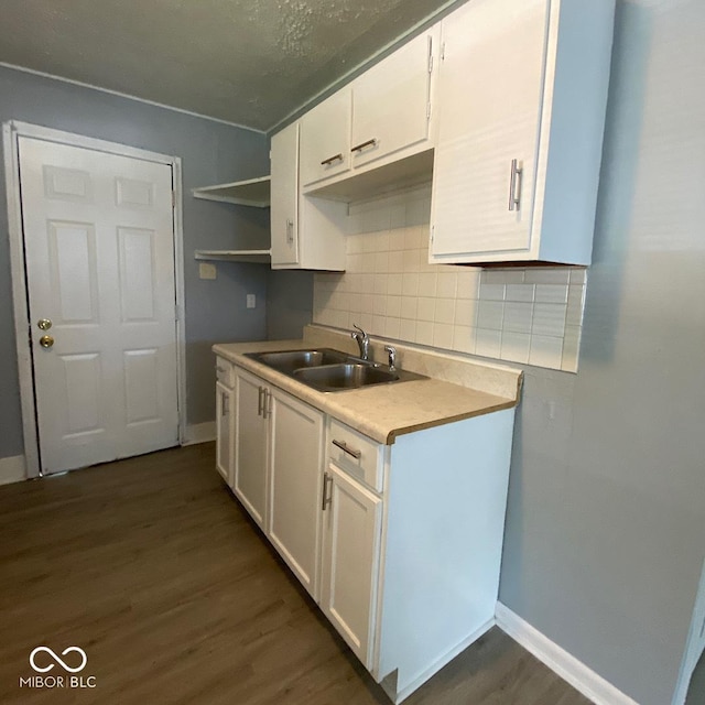 2933 N Gladstone Ave, Indianapolis, IN 46218 - photo 8