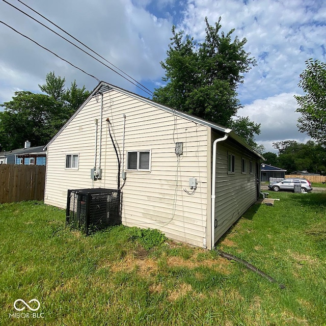 2933 N Gladstone Ave, Indianapolis, IN 46218 - photo 18