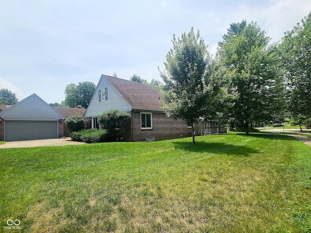 3632 Mockingbird Dr, Columbus, IN 47203 - photo 2