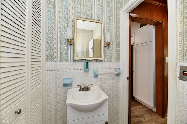 1621 N E St, Elwood, IN 46036 - photo 30